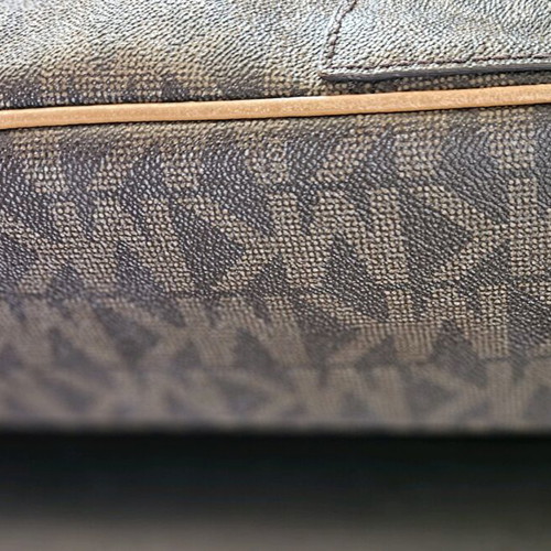 Michael Kors Anita Convertible Shoulder Bag like new, brown
