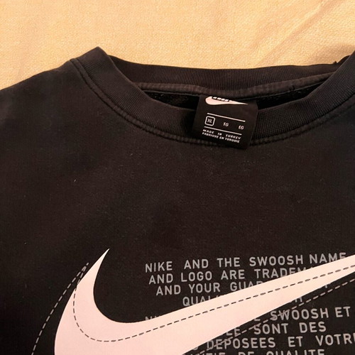 Nike sweatshirt without hood like new, size XL, black