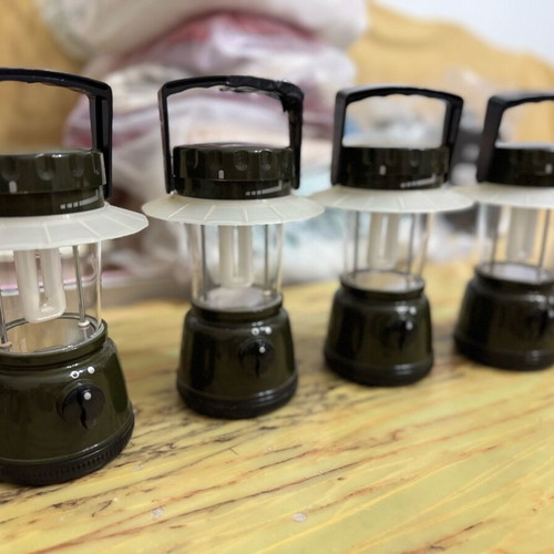 Camping light rechargeable 9W new