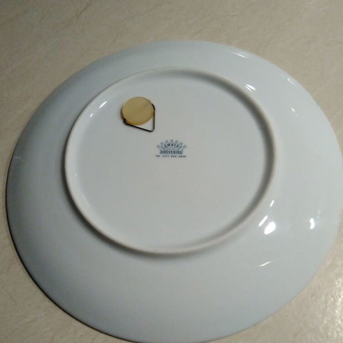 Porcelain decorative plate from England 1996, like new