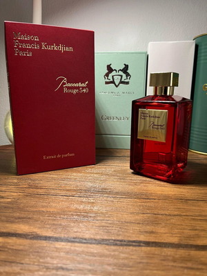Baccarat Rouge 540 Extrait de Parfum 200ml σαν καινούργιο