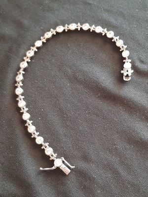 Riviera silver bracelet with zirconia like new