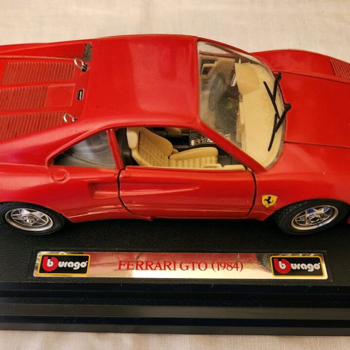 Burago Special Edition Ferrari GTO 1984 model 1:24 like new
