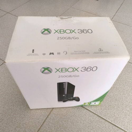 Xbox 360 E packaging box used, without internal dividers