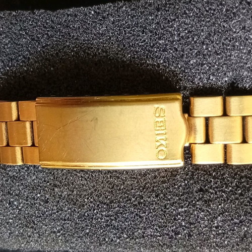 Seiko 5 automatic watch used, women's, gold