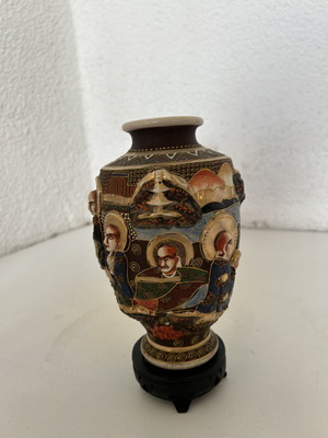 Satsuma vase used with gilded embossed details