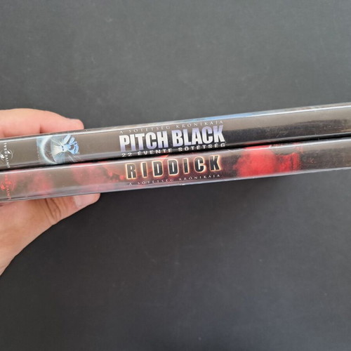 Pitch Black & Chronicles of Riddick DVD like new, sci-fi horror action