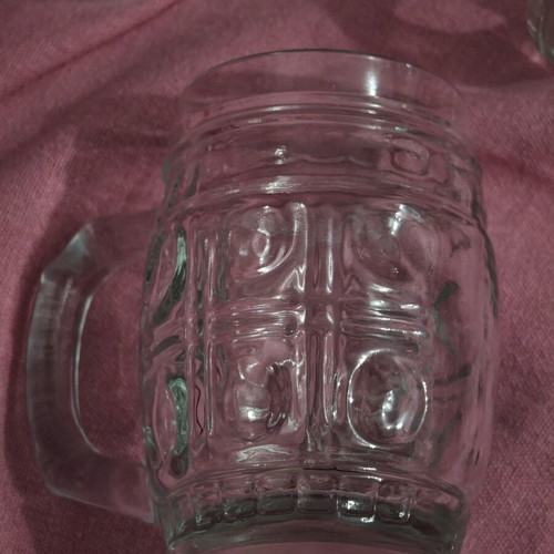 Beer mugs set of 3 like new, 300ml glass with handle
