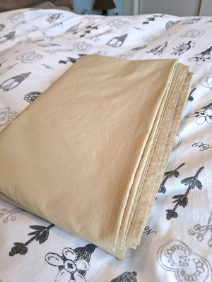 Martha Stewart bed sheet 100% cotton like new, beige 250x175cm