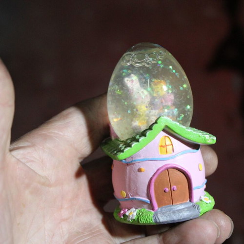 Decorative Easter eggs and toys used, pack N24