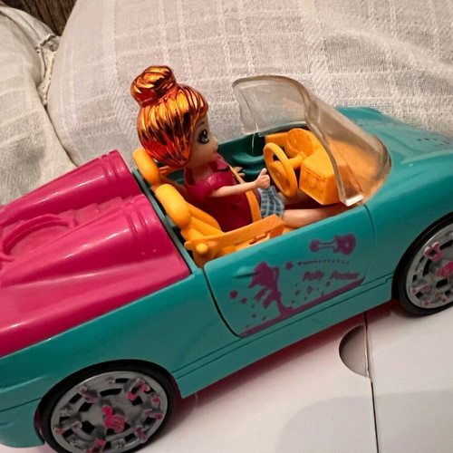 Mattel 2007 vintage original convertible car Polypocket with doll and roller-skate like new