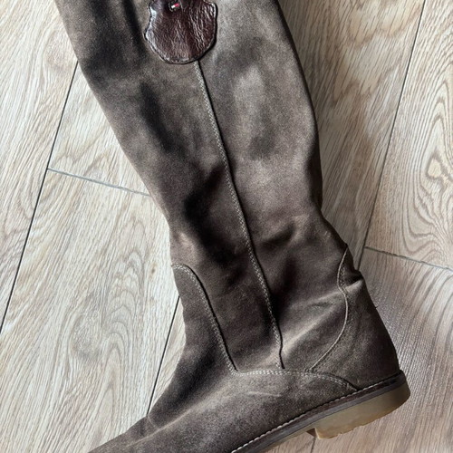 Tommy Hilfiger boots castor color beige used
