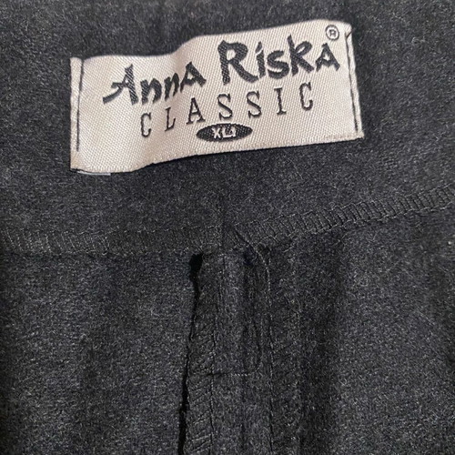 Anna Riska women's wool pants XL used