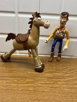 Toy Story figures used, very good condition