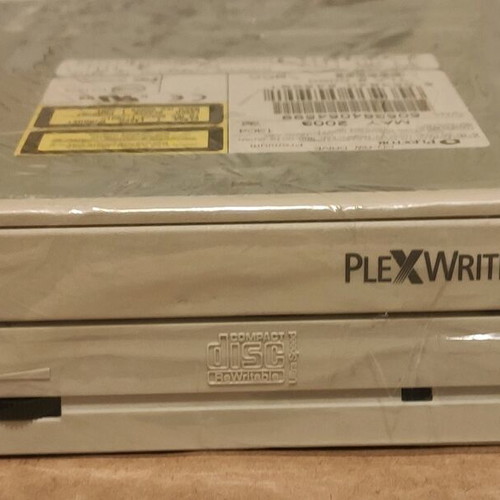 Plextor PlexWriter Premium CD-RW new, bulk packaging