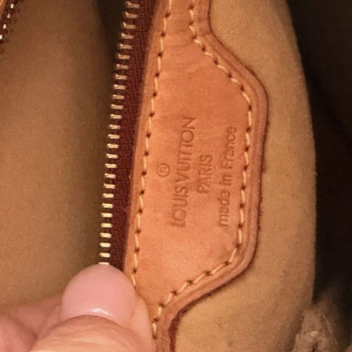 Louis Vuitton Looping GM Monogram shoulder bag like new, beige and brown