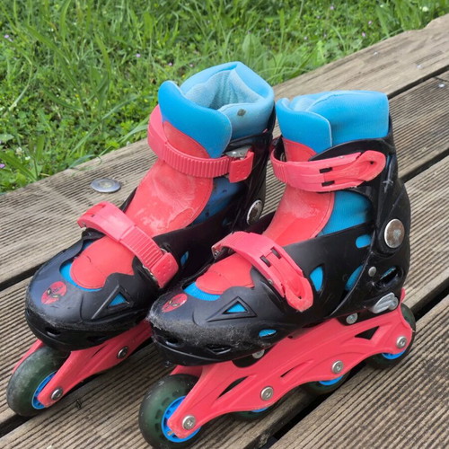 Roller skates children used size 32-35 functional