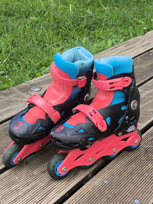 Roller skates children used size 32-35 functional