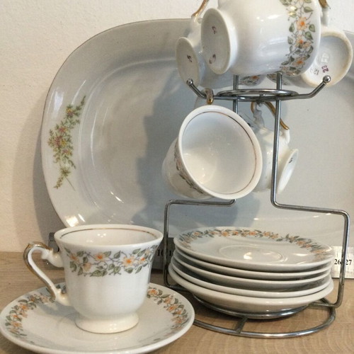 Coffee set with stand like new, metal stand and large platter