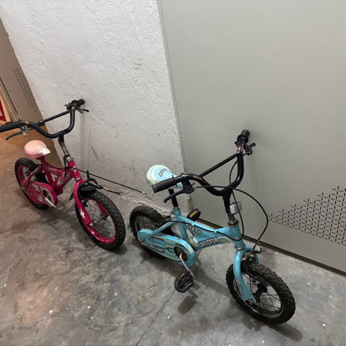 Children's mountain bikes, fuchsia and blue, used
