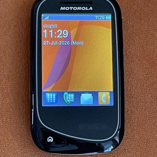 Motorola Wilder phone used, rare model with touchscreen and second clock