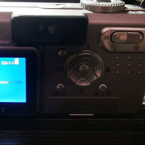 Sony Cyber-shot DSC-P10 camera used, 5.0MP, 3x optical zoom