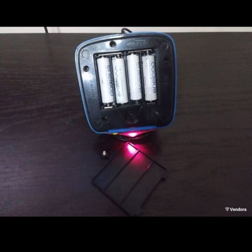 Marvel Spiderman Plug In TV and Play Video Game Controller like new