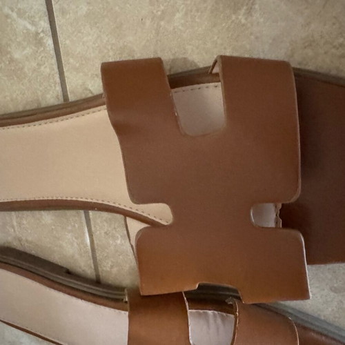 Summer sandals size 40 like new, brown faux leather