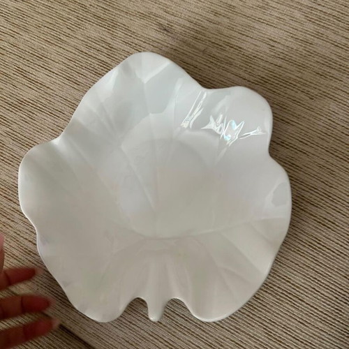 Decorative platter white like new