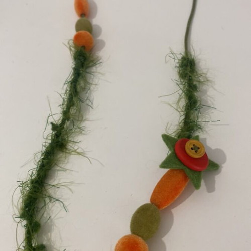 Handmade necklace with star like new