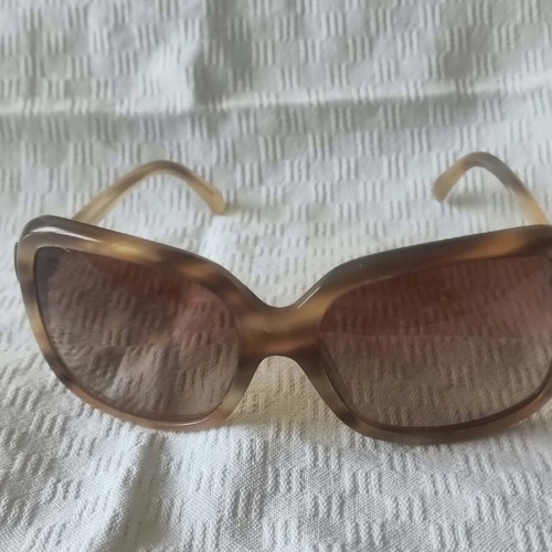 Chanel sunglasses set of 2 like new, tortoise shell and unisex purple lenses