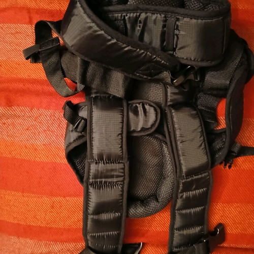 Kiddo Carrier 3 in 1 baby carrier new