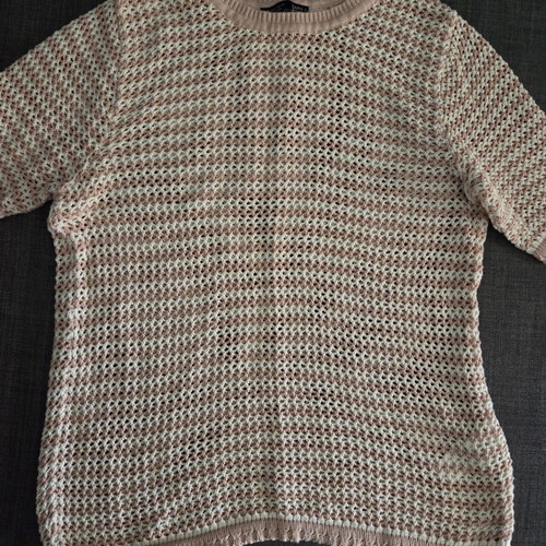 Zara knitted sweater used, size M, white and pink