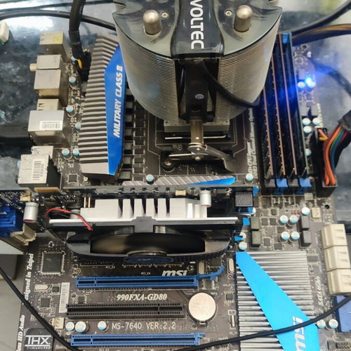 Combo PC FX MSI 990FXA GD80 16GB RAM FX 4300 CPU cooler like new