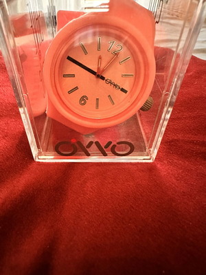 Oozoo watch, pink