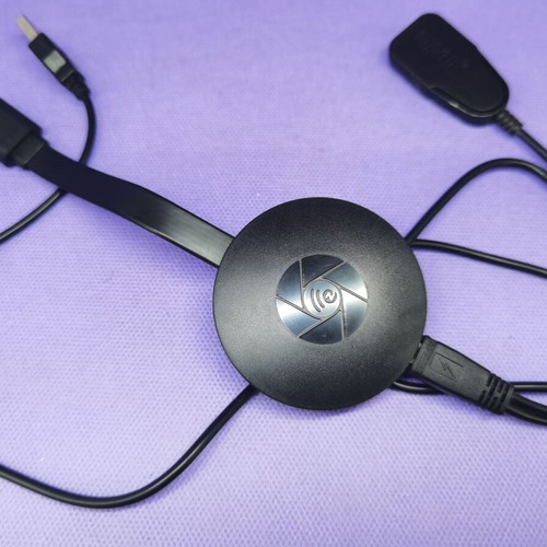 Anycast wireless streaming device like new