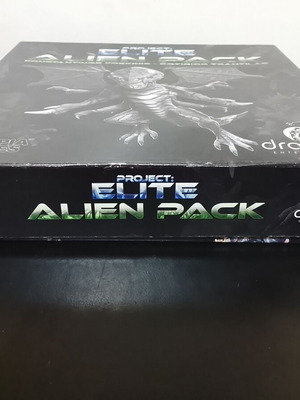 Project Elite Alien Pack expansion pack used with 39 miniatures and tokens