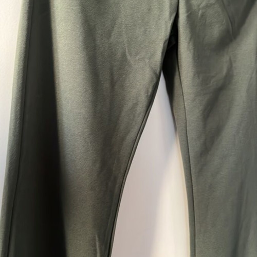 Celestino pants new, size M-L, olive green with pockets and elastic