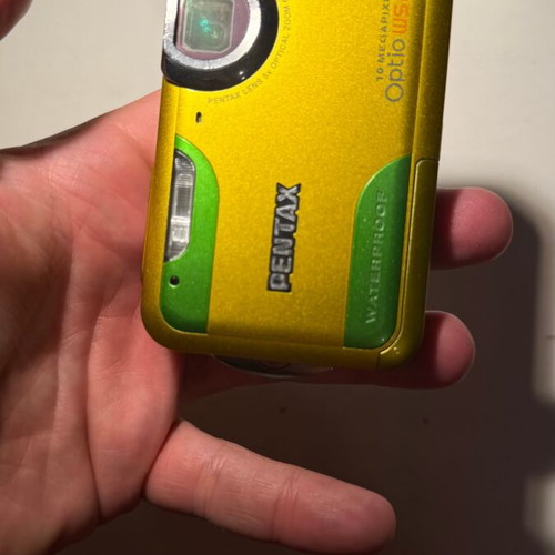 Pentax Optio W80 digital camera used, waterproof, 12.1 megapixels