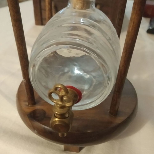 Wooden decorative item new for filling alcohol