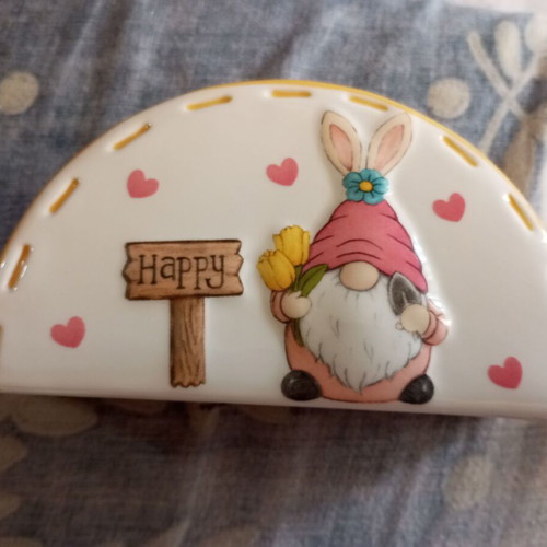 Glass Easter napkin holder like new
