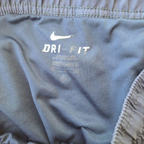 Nike Barcelona shorts like new, size small