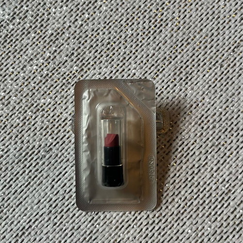 Avon makeup set new with foundation and waterproof lip pencil