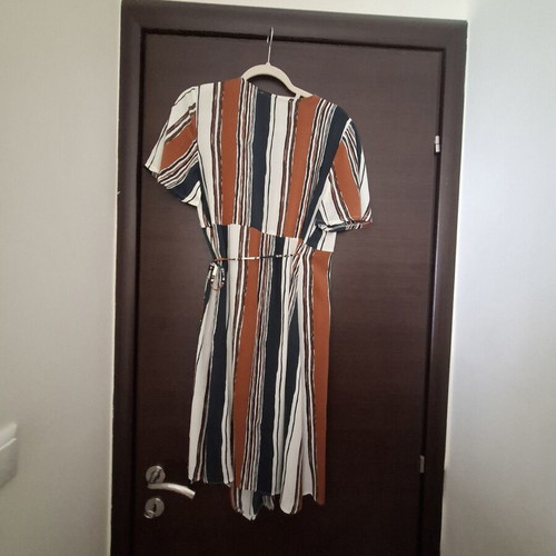 Helmi wrap dress like new, size L, viscose, striped