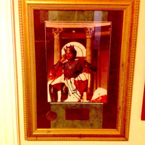 Michael Jackson autograph used in framed glass display