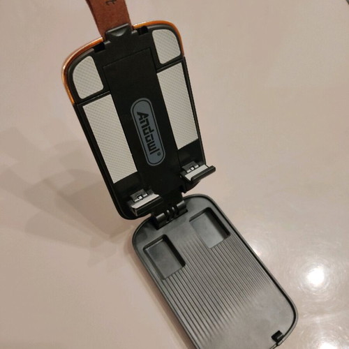 Andowl Q-ZJ300 desk stand for mobile black like new