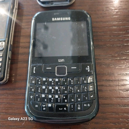 Cell phones used, pack of 5, Sony Ericsson, Nokia, Samsung