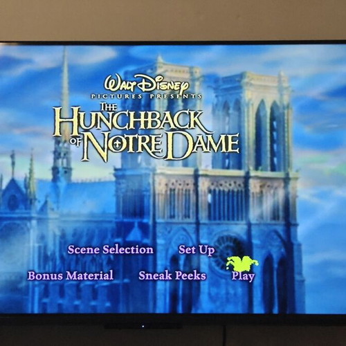 The Hunchback of Notre Dame 1 & 2 DVD set, dubbed Greek