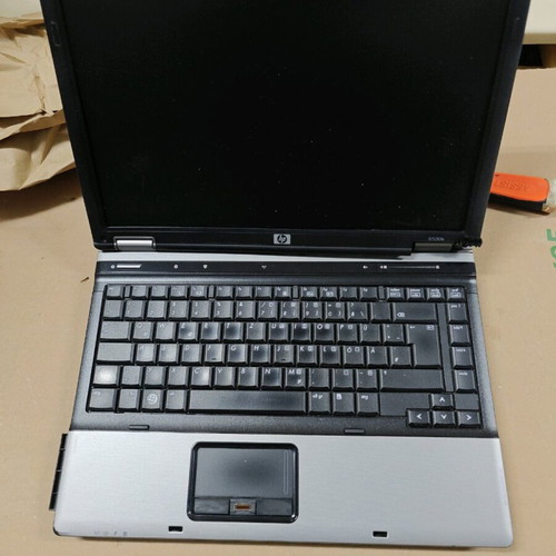 HP 6530b used for parts without memory, disk, battery, dvd