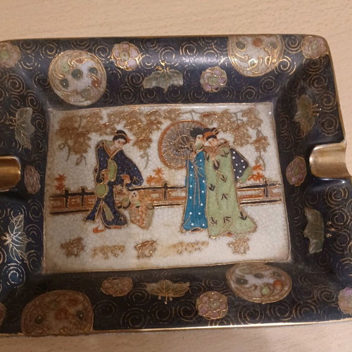 Royal Satsuma ashtray single